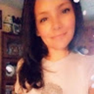 Meet your Posher, Stella